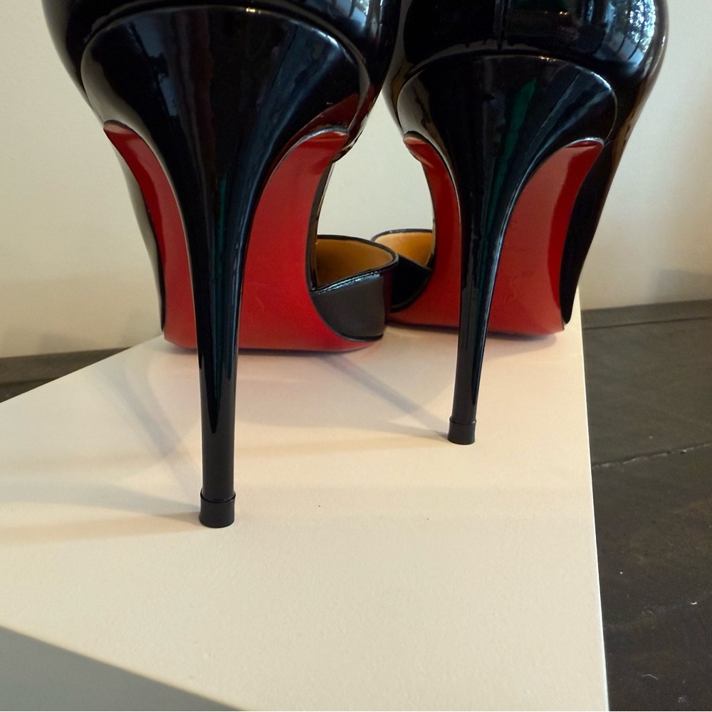 Christian Louboutin 85mm D’Orsay Pumps - Picture 4 of 8